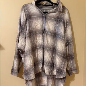 American Eagle Outfitters Plaid Sweater - Black and Cream